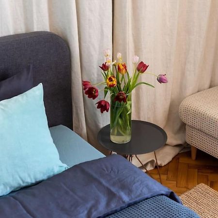 No.8: Lovely & Cosy 3-Room Heart Of The City تيميشورا المظهر الخارجي الصورة